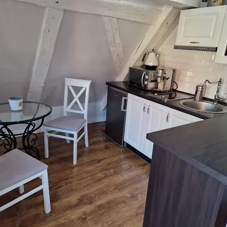 Kapitanski “perlowa Muszla” 乌斯特卡